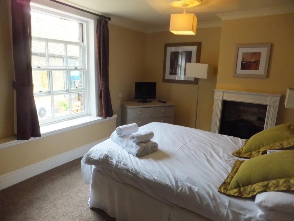 The Red Lion, Stretham Hotel Bagian luar foto